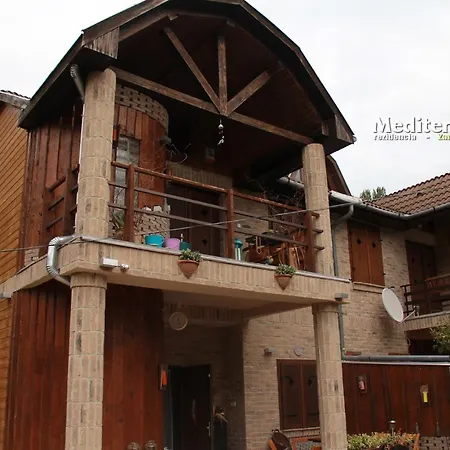 In Zamardi/balaton 20367 Apartman